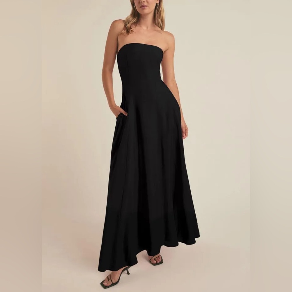 NEW- 4 BUNDLE SUMMER DRESSES